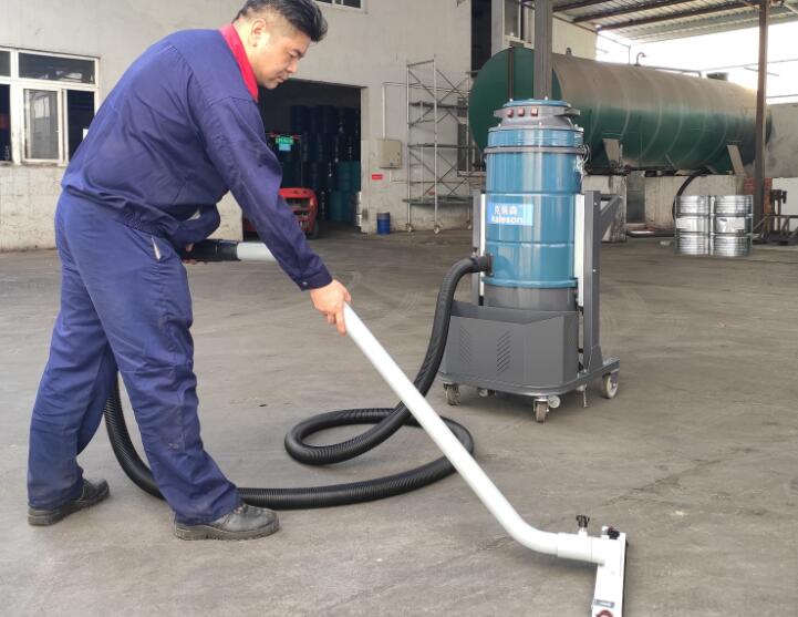 单相电工业吸尘器和三相电工业吸尘器的区别