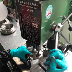 工业用双通吸尘器的优势及使用案例