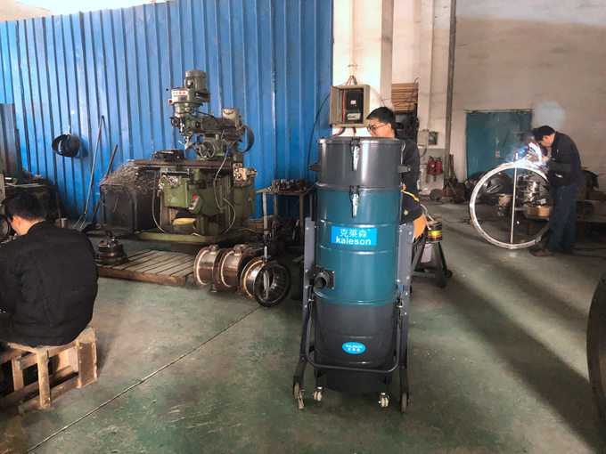 工业吸尘厂家哪种类型工业吸尘器用户更认可