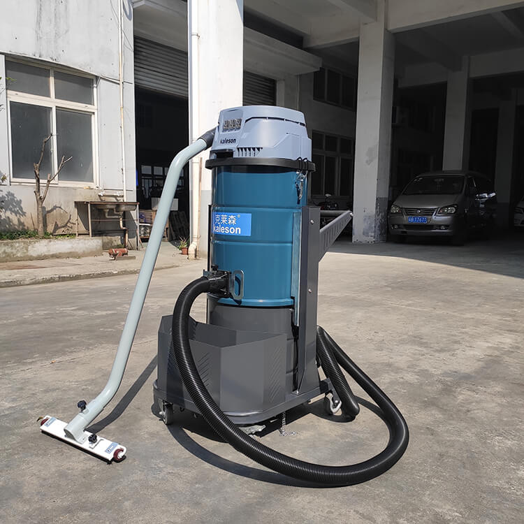 A3-100L大功率工业吸尘吸水机