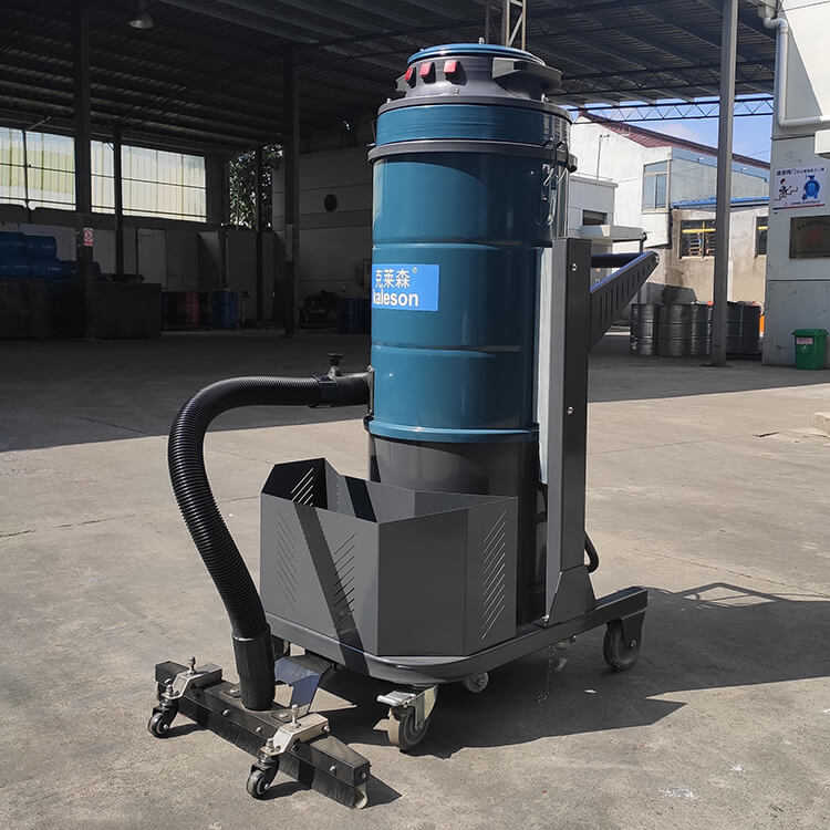 克莱森B3-100L工厂车间地面工业吸尘器